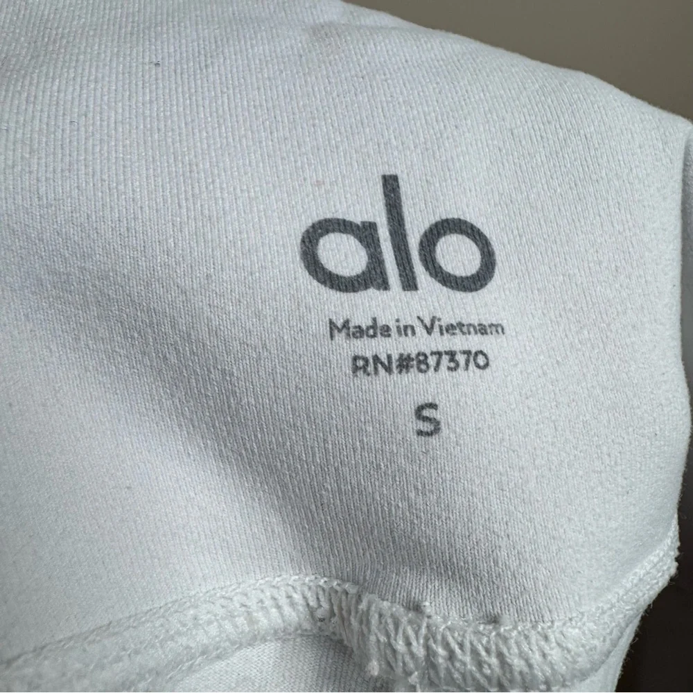 Alo Yoga Leggings Small Womens White Crop 24 Inseam Yoga Gym H30
